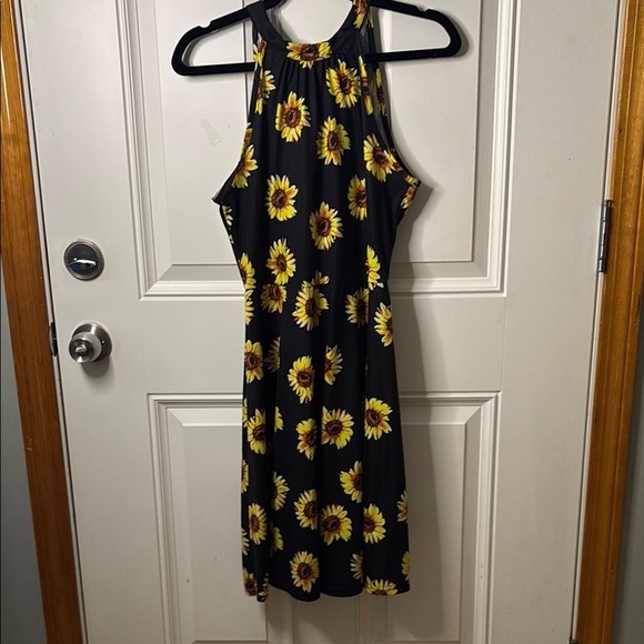 EUC Sunflower Halter Sundress Midi - Picture 1 of 5